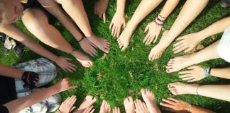 참 신비한 존재인 사람