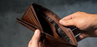 우린 그저 빈곤을 미워합시다