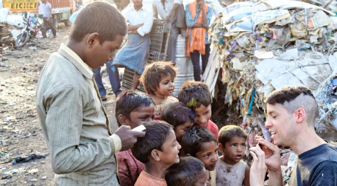 가난 . 결핍 . 그리고…