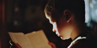 세상을 이기는 자녀 키우기