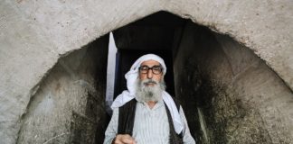 “규네이 코레 므?”