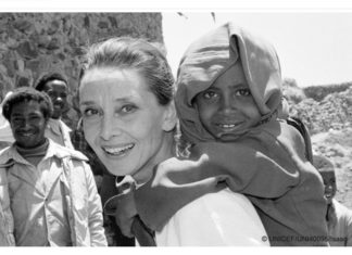 캥거루족과 헬리콥터부모