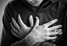 내면의 고통이 신체적 고통으로