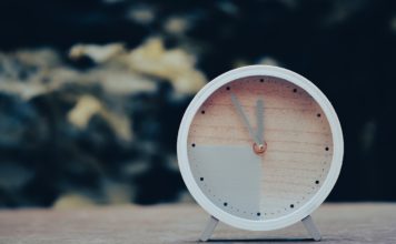 인생의 마지막 시간 여행 안내자