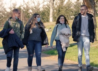 세대적 정체성과 다른 세대를 깊이 들여다보기