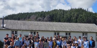 웰링턴 그리스도의편지교회 수련회