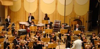 다른 소리가 많을 수록 하모니는 좋습니다