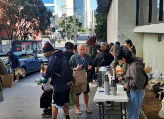 약함으로부터의 선교와 홈리스 사역