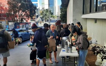 약함으로부터의 선교와 홈리스 사역