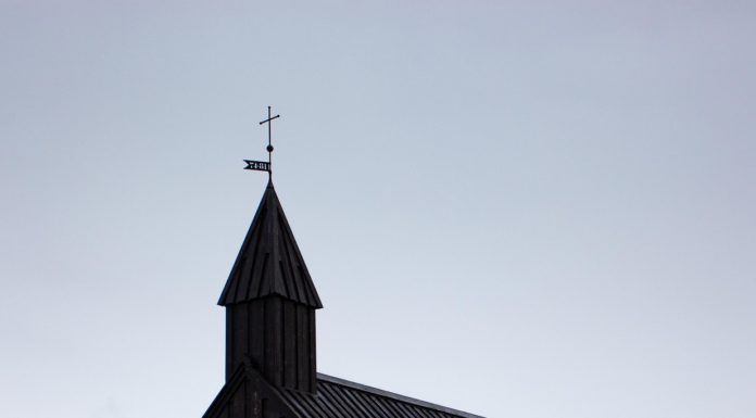 세상의 다리가 되는 교회의 미래