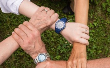 다음세대를 위해 건강한 공동체를 세우는 일