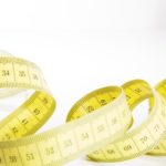 “다리통 좀 재봅시다”